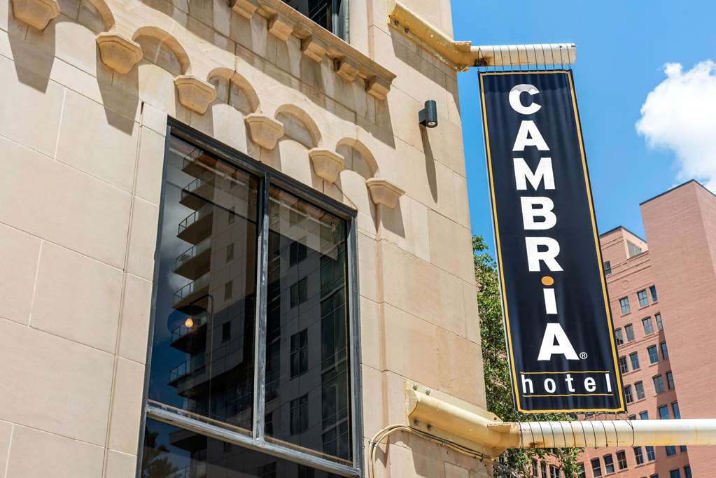 Cambria Hotel Houston Downtown Convention Center Exteriör bild